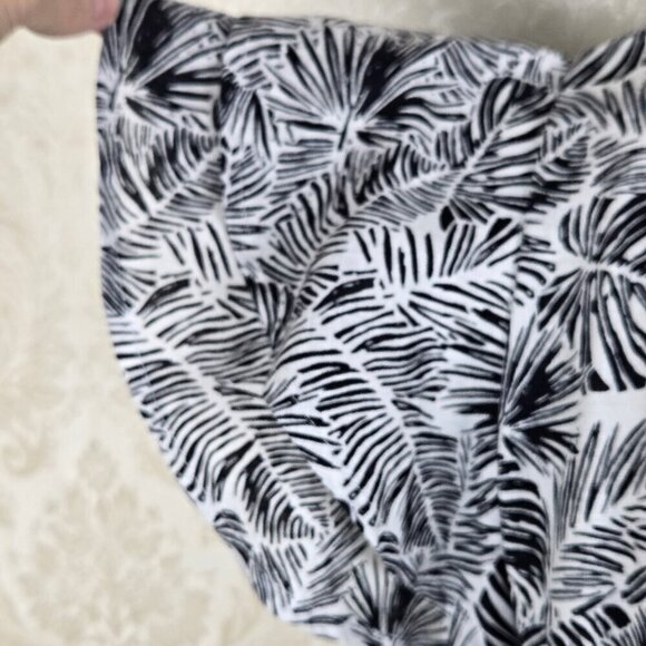 Vineyard Vines Size Small Black and White Linen Shift Dress Split Neck Short Slv - Picture 6 of 16